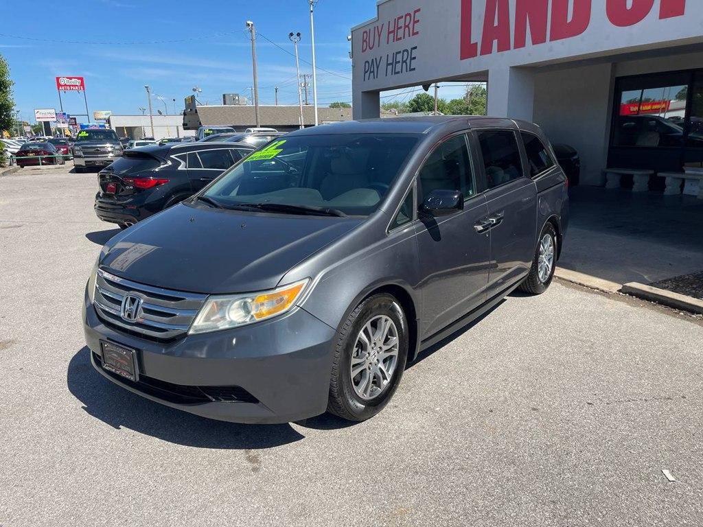 Thumbnail image of 2012 Honda Odyssey at LAND OF CARS