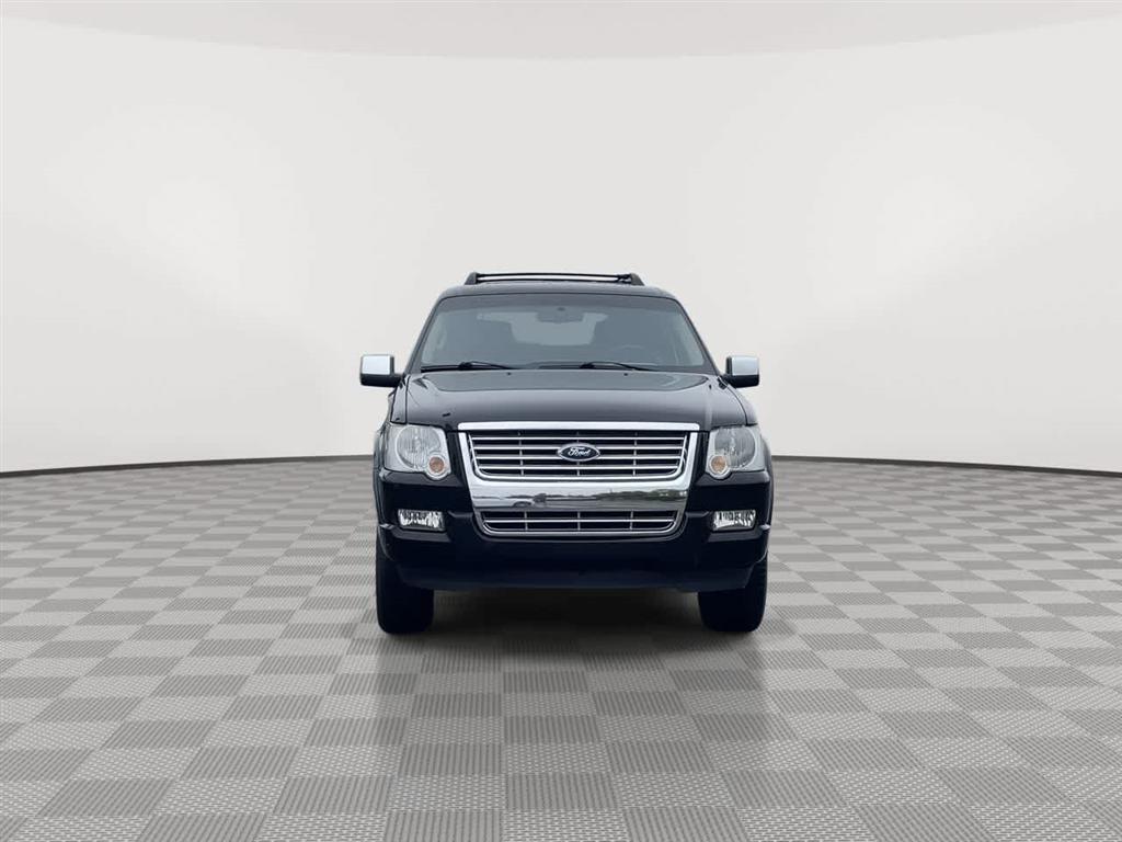Thumbnail image of 2007 Ford Explorer at Suburban Cadillac Of Plymouth