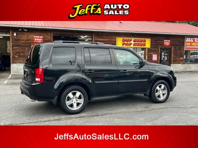 Thumbnail image of 2010 Honda Pilot at Jeff's Auto Sales, Llc