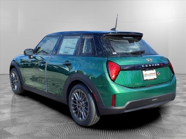 Thumbnail image of 2025 MINI Hardtop 4 Door at MiniOfTheMainline of Bala Cynwyd, PA