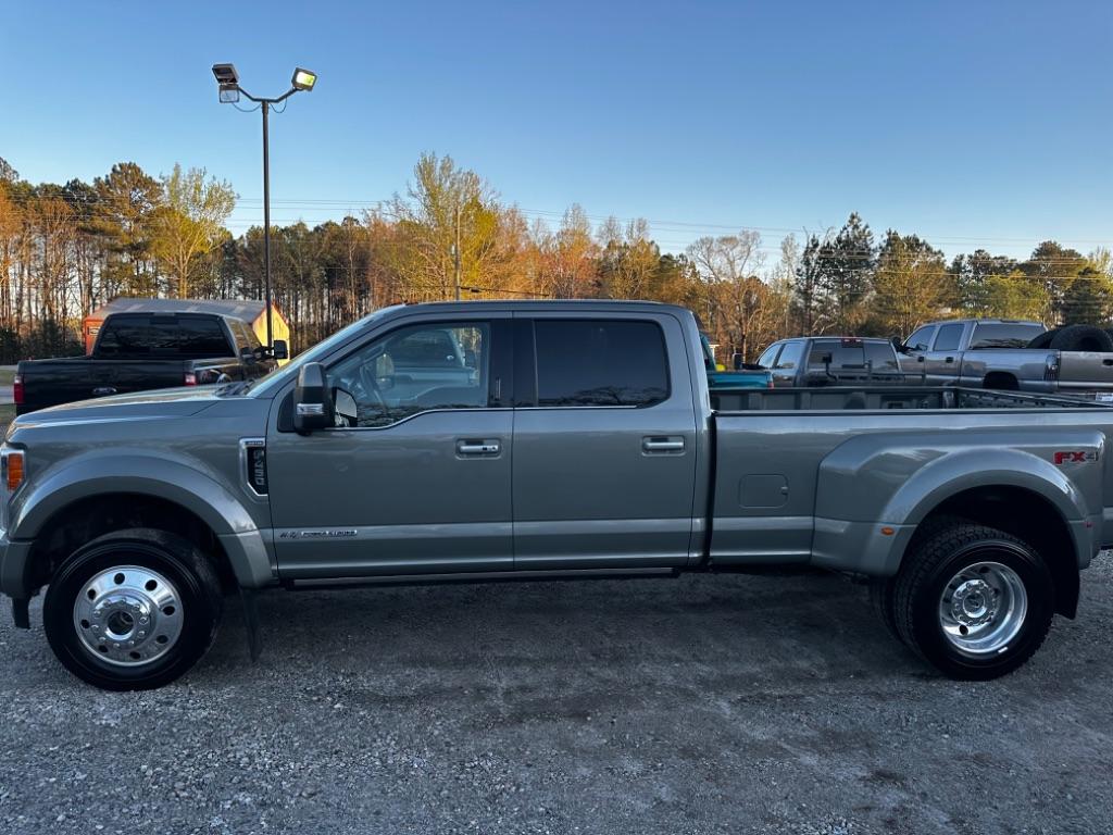 Thumbnail image of 2019 Ford F-450 Super Duty at Truck Kings Auto Sales Inc.