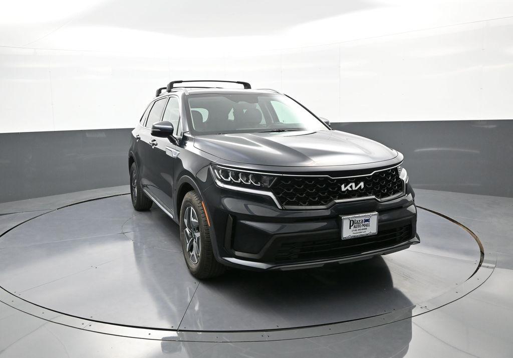Thumbnail image of 2022 Kia Sorento Hybrid at Plaza Honda