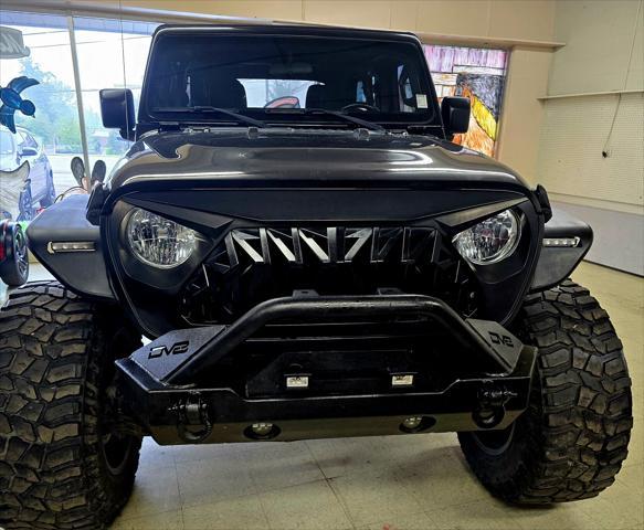 Thumbnail image of 2018 Jeep Wrangler Unlimited at Car Connection Superstore