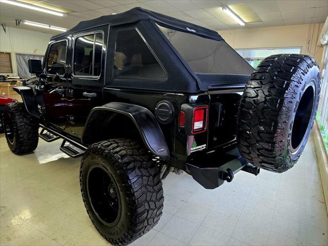 Thumbnail image of 2018 Jeep Wrangler Unlimited at Car Connection Superstore
