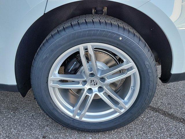 Thumbnail image of 2025 Porsche Macan at Porsche of Kings Auto Mall