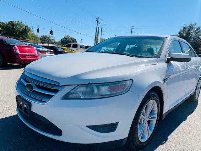 Thumbnail image of 2017 Ford Taurus at SRQ BROTHERS AUTO SALES INC