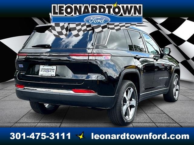 Thumbnail image of 2022 Jeep Grand Cherokee at Leonardtown Ford