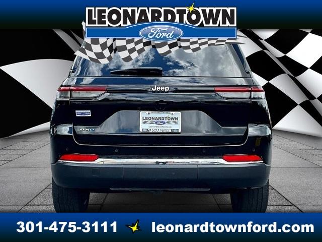 Thumbnail image of 2022 Jeep Grand Cherokee at Leonardtown Ford