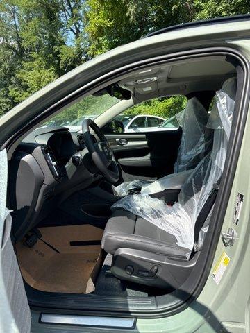 Thumbnail image of 2025 Volvo XC40 at Volvo of Danbury