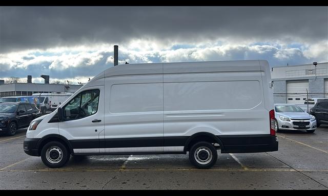 Thumbnail image of 2022 Ford Transit at Applegate Chevrolet