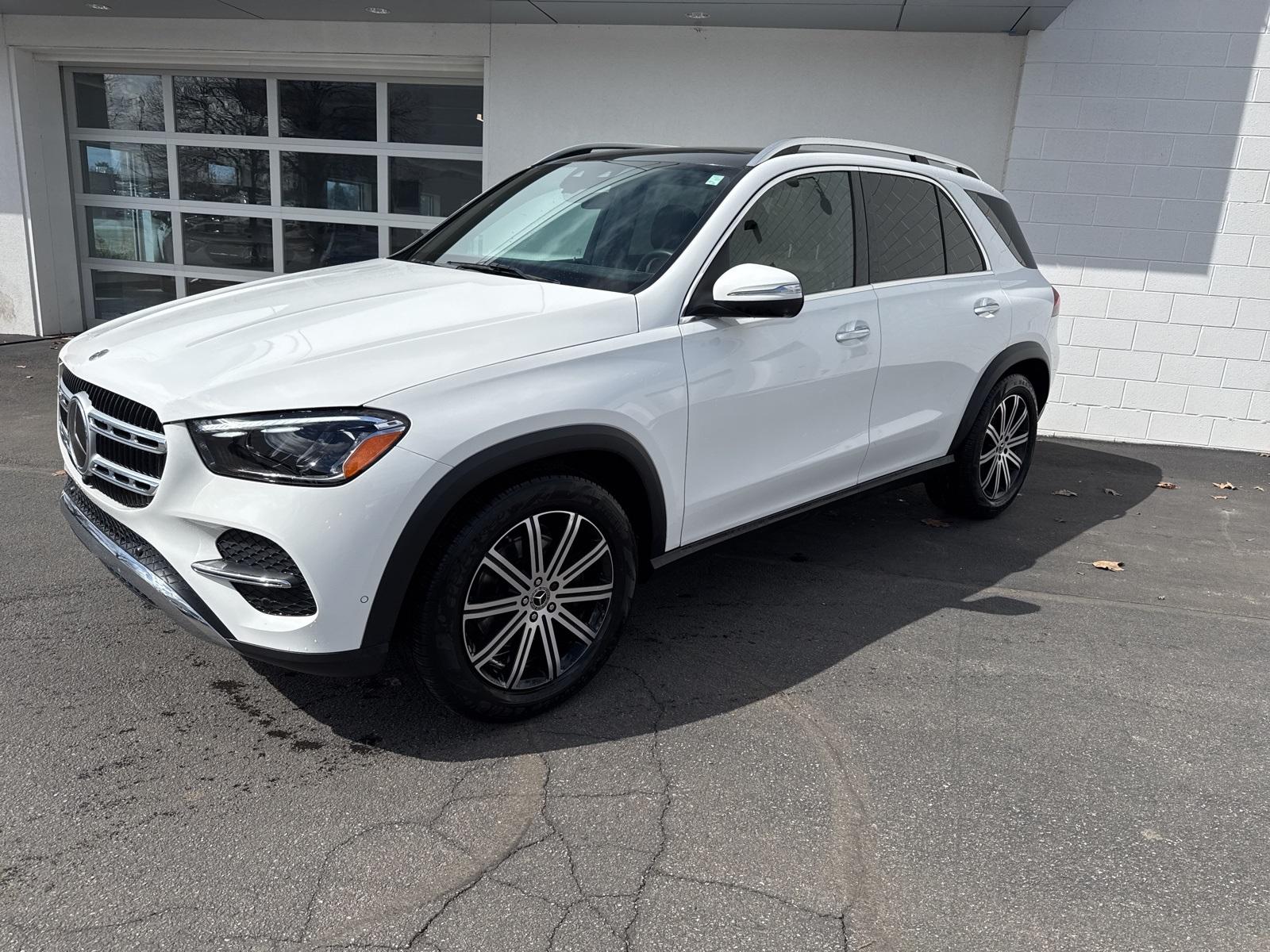 Thumbnail image of 2024 Mercedes-Benz GLE at MercedesBenzOfNovi of Novi, MI