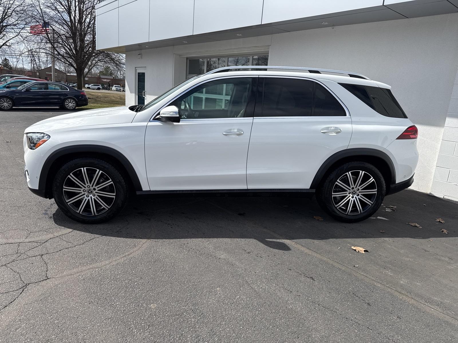 Thumbnail image of 2024 Mercedes-Benz GLE at MercedesBenzOfNovi of Novi, MI