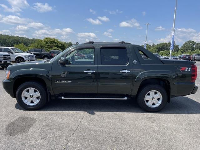 Thumbnail image of 2013 Chevrolet Avalanche at Duncan Ford Chrysler