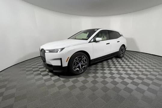 Thumbnail image of 2022 BMW iX at BMW Mini of Freeport