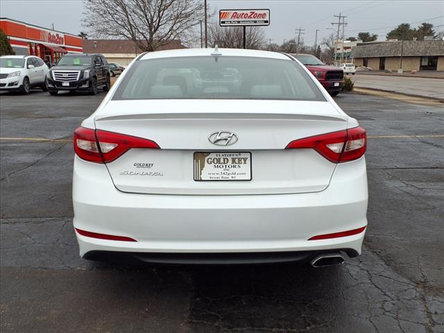 Thumbnail image of 2017 Hyundai SONATA at Flatoff's Gold Key Motors