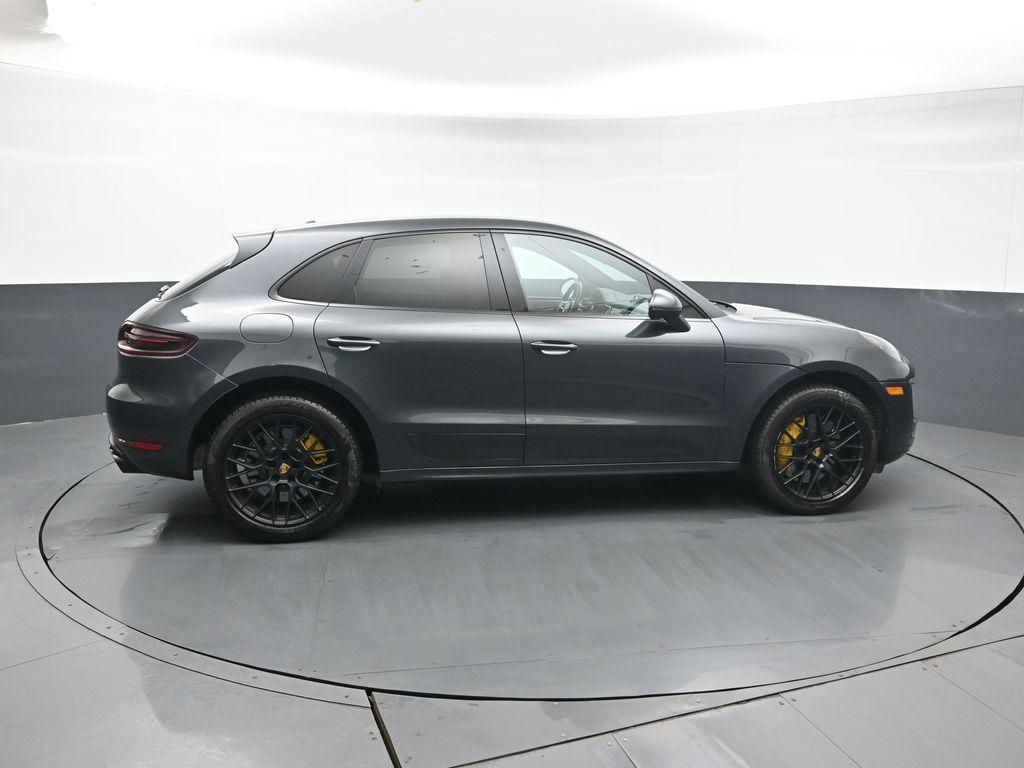 Thumbnail image of 2018 Porsche Macan at Honda of New Rochelle
