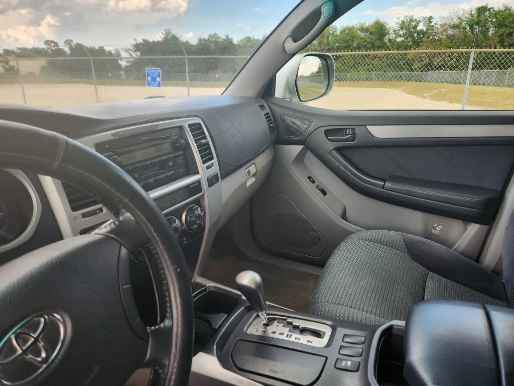 Thumbnail image of 2004 Toyota 4Runner at Best Auto Exchange