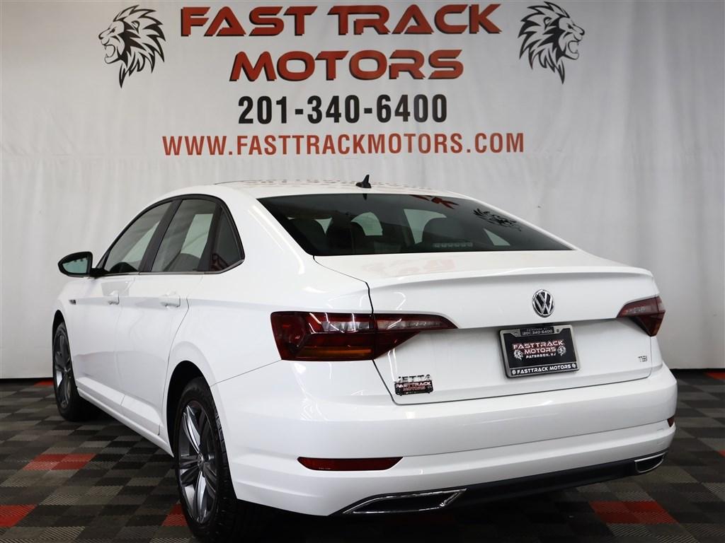 Thumbnail image of 2019 Volkswagen Jetta at Fast Track Motors