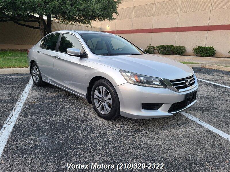 Thumbnail image of 2014 Honda Accord at Vortex Motors
