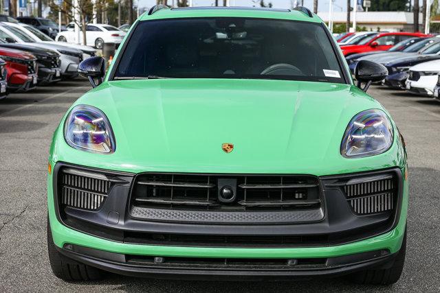 Thumbnail image of 2022 Porsche Macan at Norm Reeves Honda Superstore West Covina