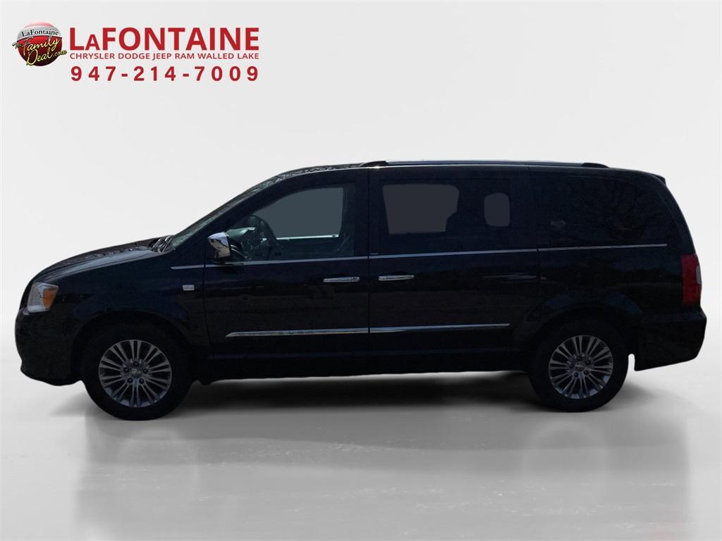 Thumbnail image of 2014 Chrysler Town and Country at LaFontaine Chrysler Dodge Jeep Ram of Walled Lake