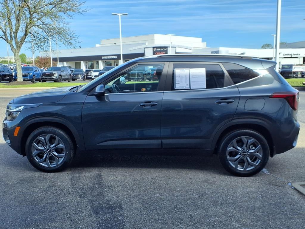 Thumbnail image of 2024 Kia Seltos at Kings Volkswagen