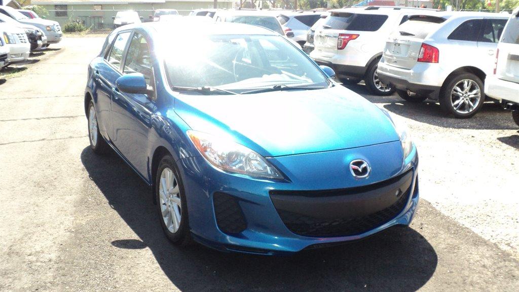 Thumbnail image of 2012 Mazda Mazda3 at Top Choice Automobile Sales Inc.