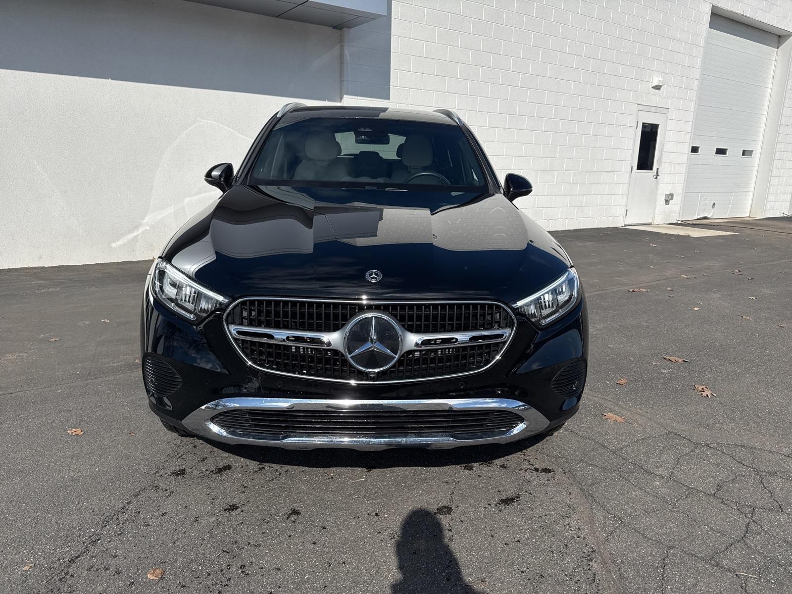 Thumbnail image of 2024 Mercedes-Benz GLC at MercedesBenzOfNovi of Novi, MI