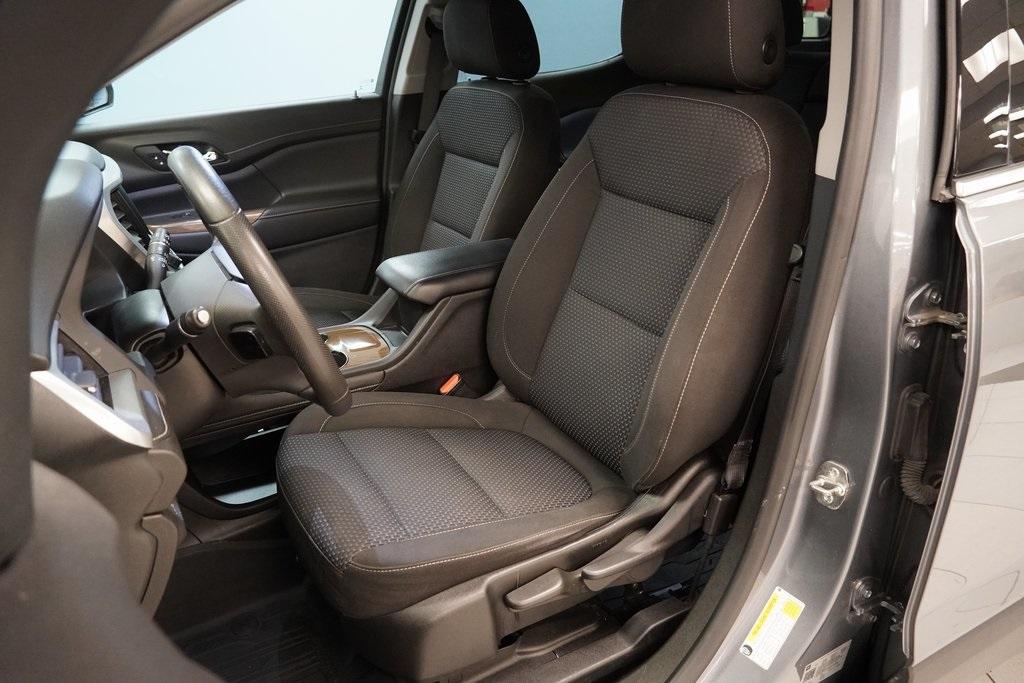 Thumbnail image of 2021 GMC Acadia at Serpentini Chevrolet of Strongsville