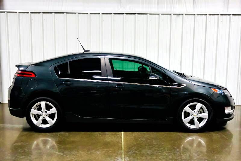 Thumbnail image of 2014 Chevrolet Volt at Nick & Paul’s Quality Car Corner