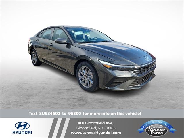Thumbnail image of 2025 Hyundai ELANTRA at Lynnes Hyundai