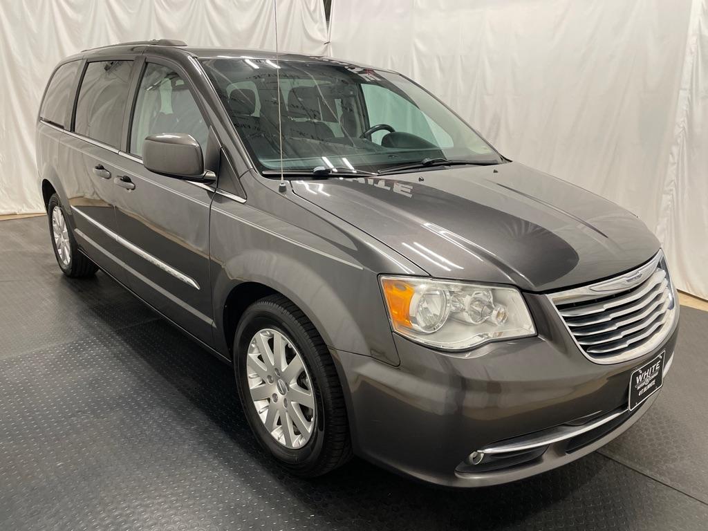 Thumbnail image of 2016 Chrysler Town and Country at White Motor Company