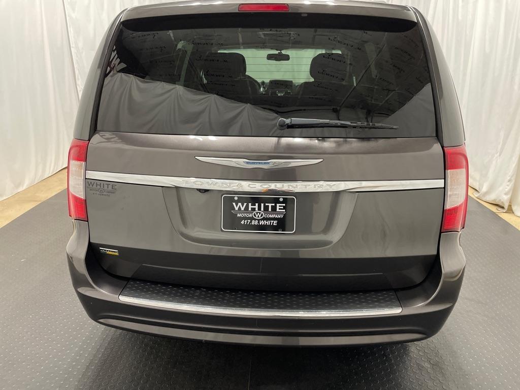 Thumbnail image of 2016 Chrysler Town and Country at White Motor Company