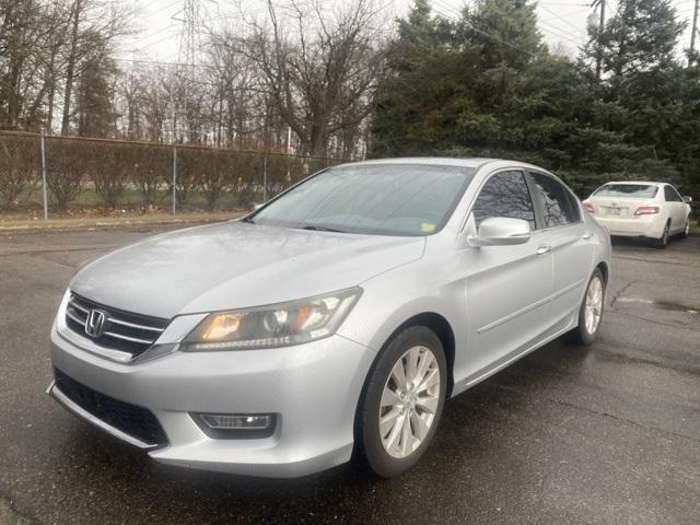 Thumbnail image of 2013 Honda Accord at LaFontaine Subaru