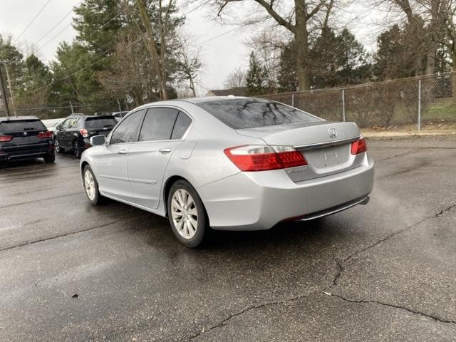 Thumbnail image of 2013 Honda Accord at LaFontaine Subaru