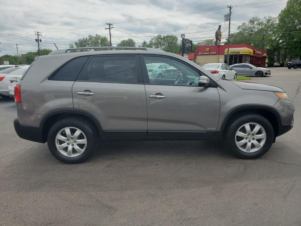 Thumbnail image of 2011 Kia Sorento at MASTER AUTO SALES