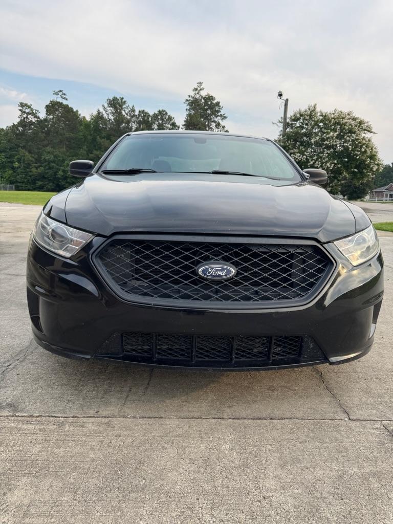 Thumbnail image of 2018 Ford Taurus at LUXOR ELITE AUTOMOTIVE