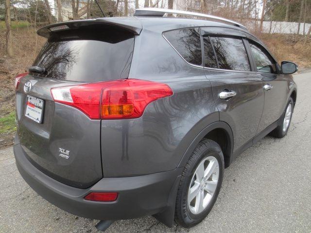 Thumbnail image of 2013 Toyota RAV4 at GoGetCar.com of Mahopac, NY