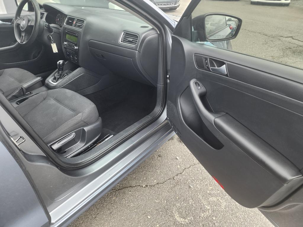 Thumbnail image of 2014 Volkswagen Jetta at Driveway Motors, LLC