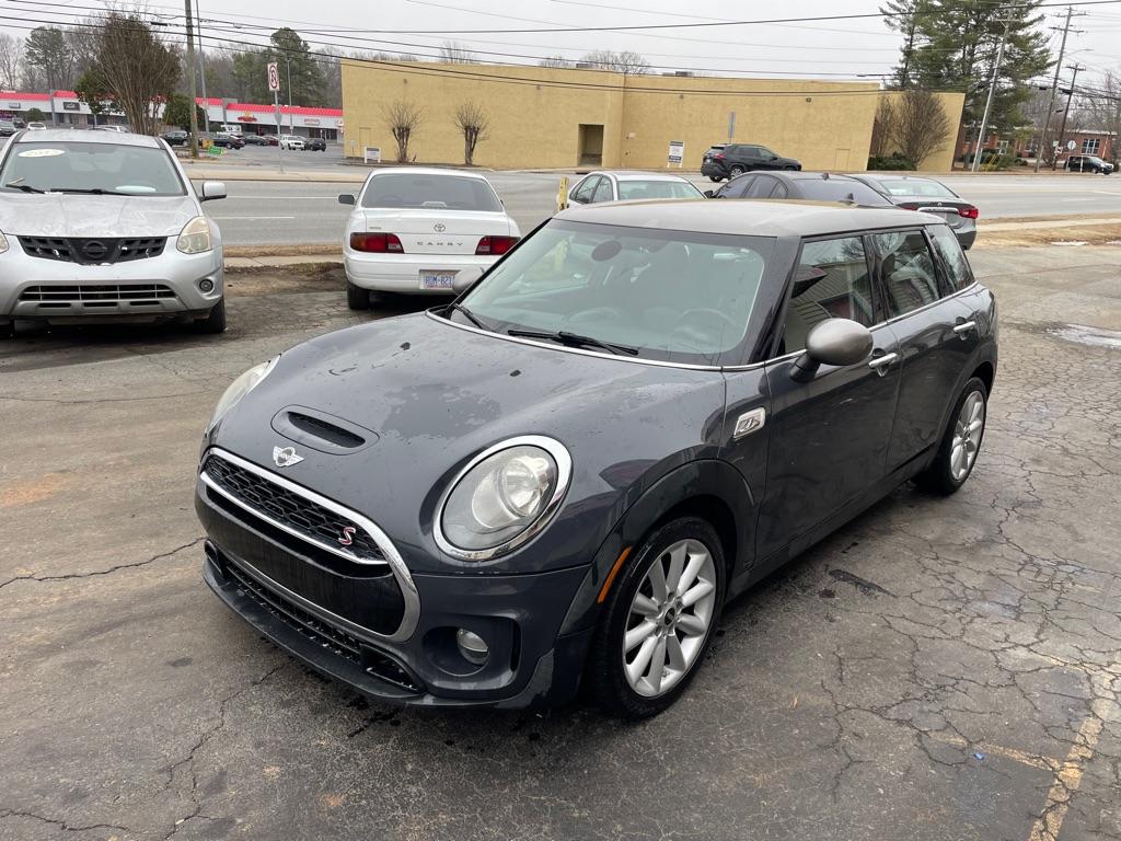 Thumbnail image of 2017 MINI Clubman at SUN AUTOMOTIVE