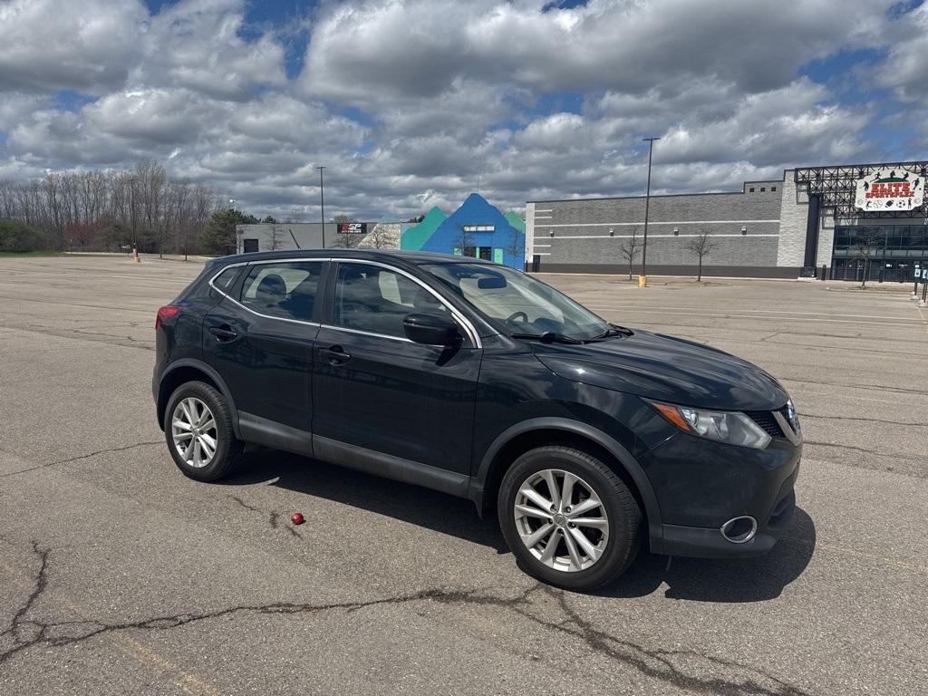 Thumbnail image of 2017 Nissan Rogue Sport at Joe Lunghamer Chevrolet