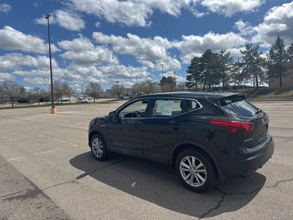 Thumbnail image of 2017 Nissan Rogue Sport at Joe Lunghamer Chevrolet