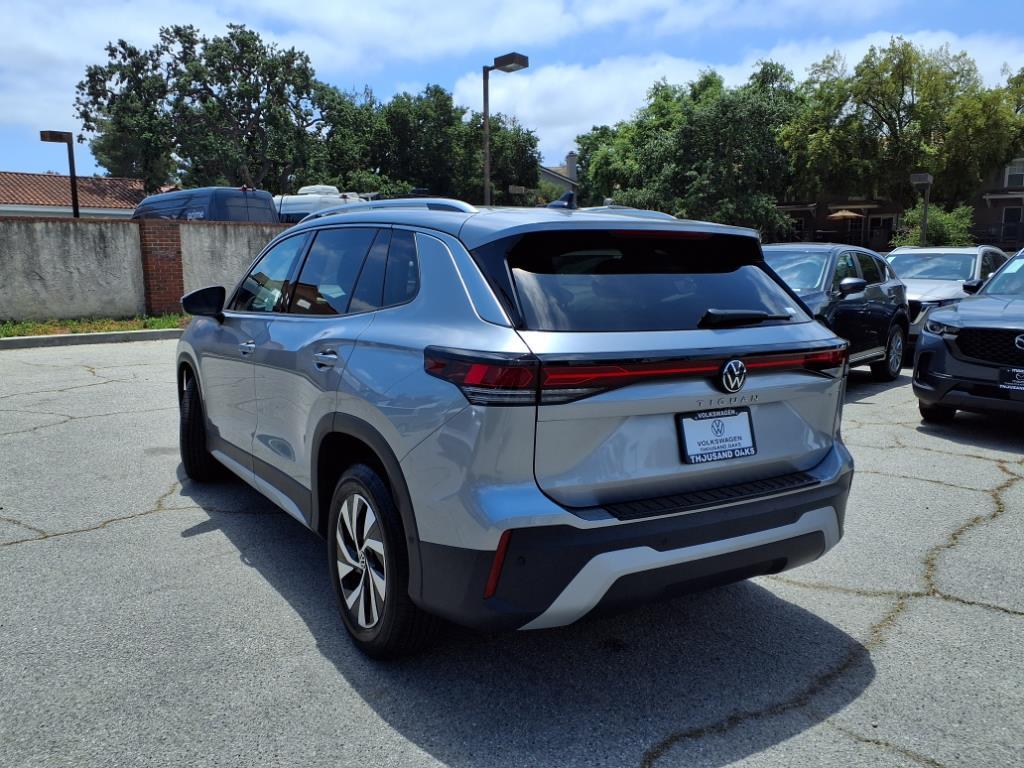 Thumbnail image of 2025 Volkswagen Tiguan at Volkswagen Thousand Oaks