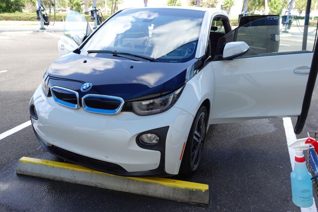 Thumbnail image of 2014 BMW i3 at WARREN'S AUTO SALES, INC.