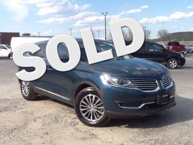 Thumbnail image of 2016 Lincoln MKX at Ferrario Auto Team Chrysler Dodge Jeep Ram