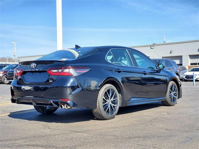 Thumbnail image of 2022 Toyota Camry at Avis Ford