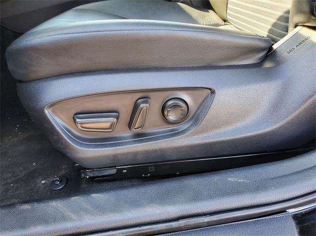 Thumbnail image of 2022 Toyota Camry at Avis Ford