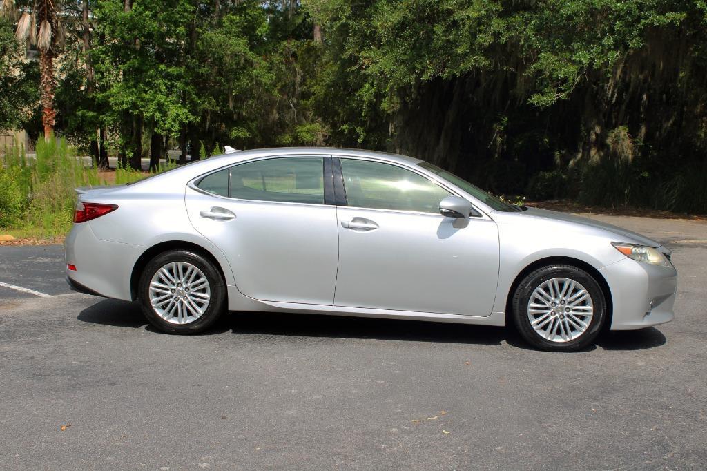 Thumbnail image of 2013 Lexus ES 350 at Auto Genius USA