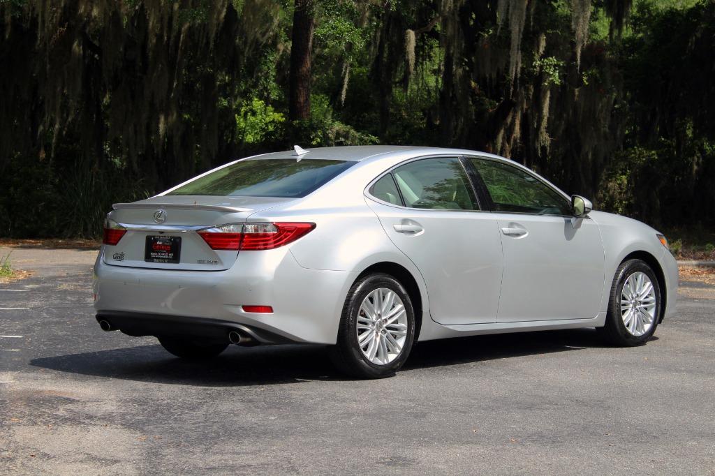 Thumbnail image of 2013 Lexus ES 350 at Auto Genius USA