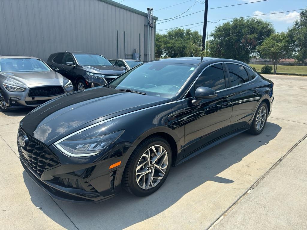 Thumbnail image of 2021 Hyundai SONATA at FIRST CLASS AUTO SALES